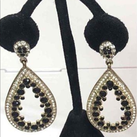 Jewelry - Silver with clear and black rhinestones dangle earrings